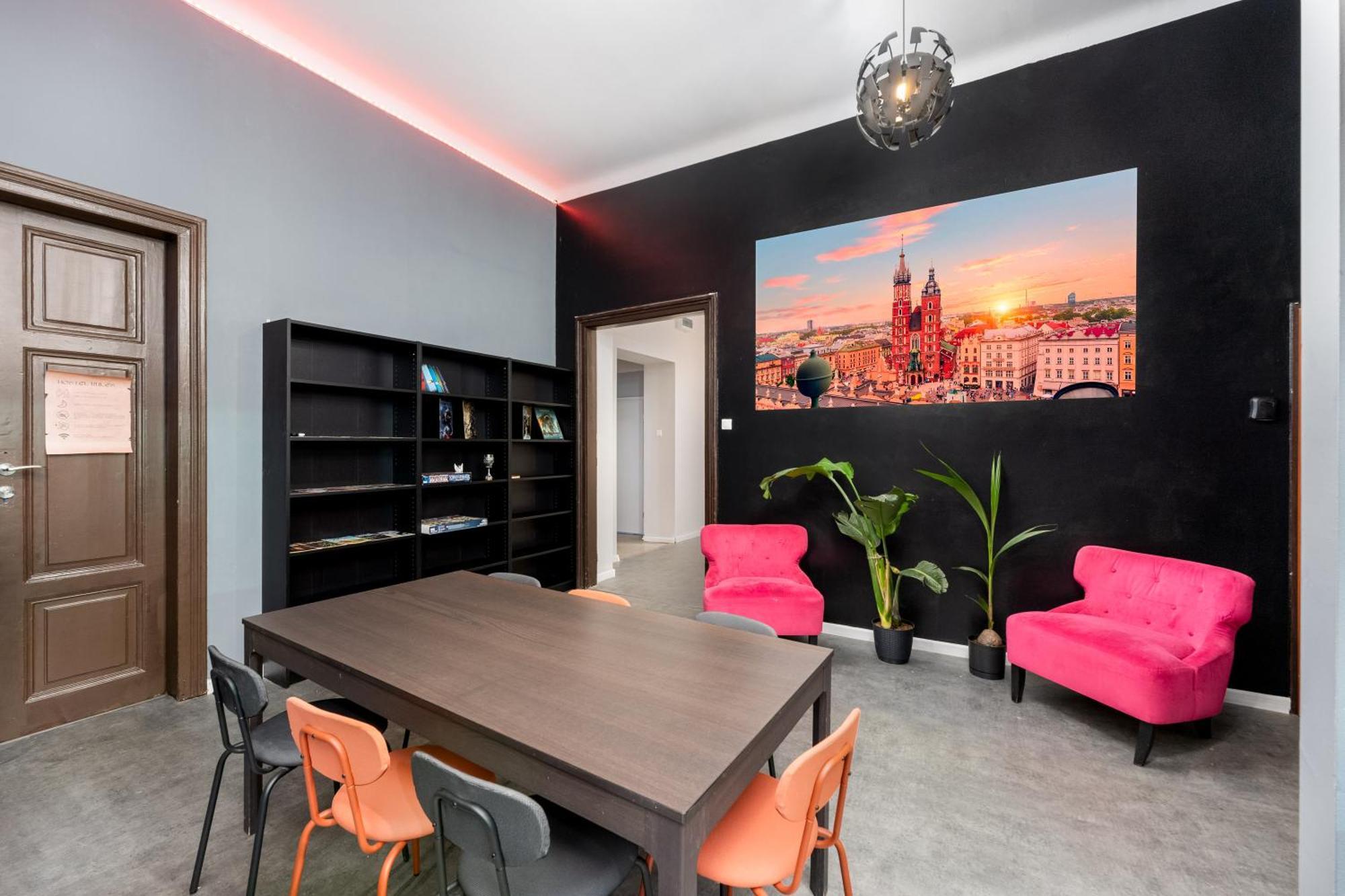 Rpg Hostel Краков Экстерьер фото